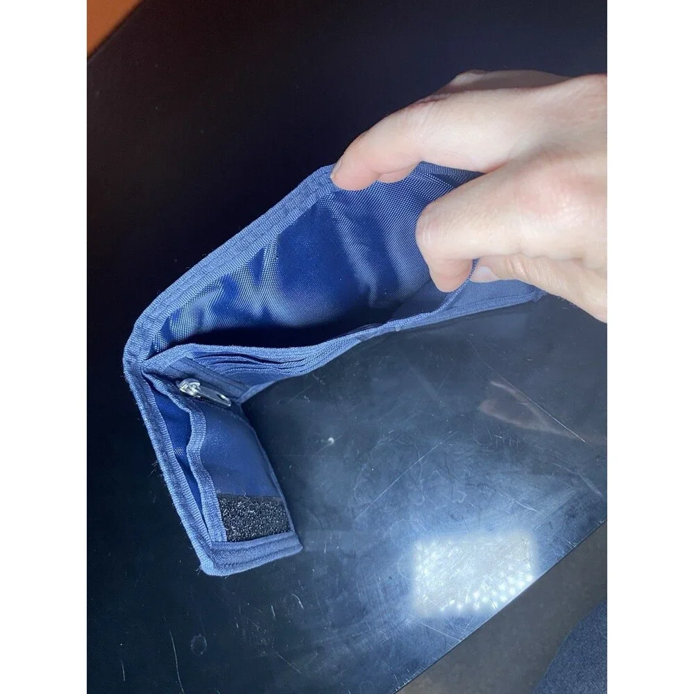 Bluey & Bingo Kids Trifold Wallet Blue Musical Notes Hook And Loop Zipper Pocket